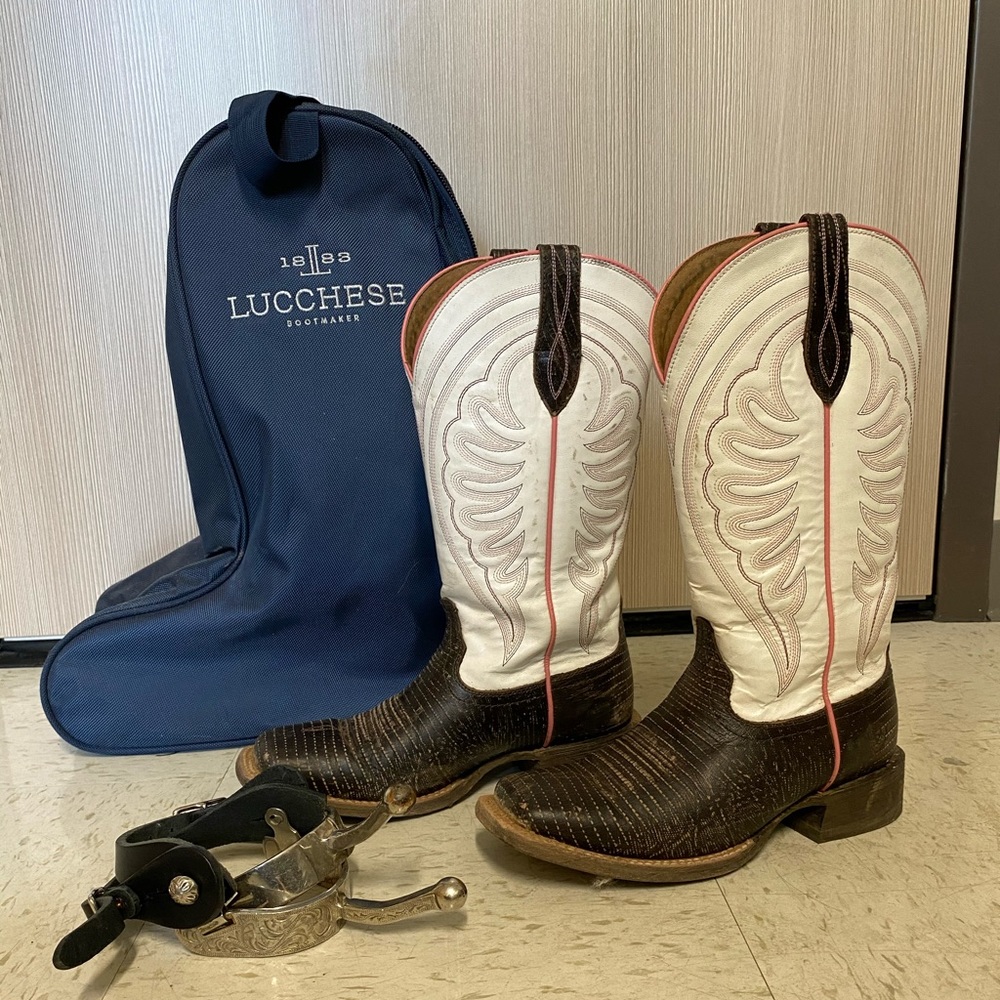 Ariat Ladies Circuit Shiloh Wide Square Toe Boots